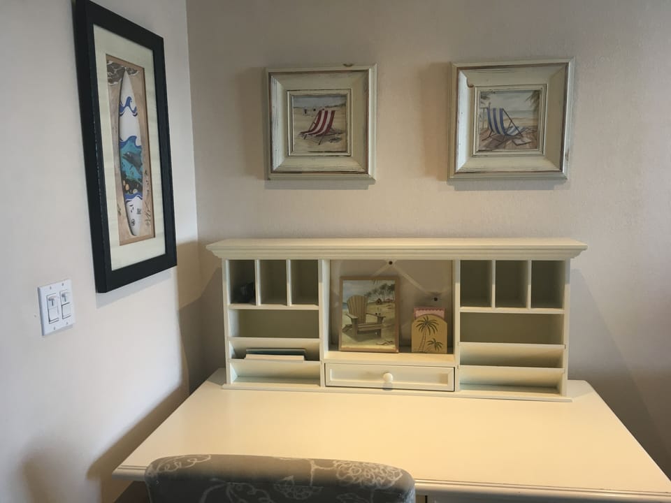 Keywest style desk for all your wi-fi needs.