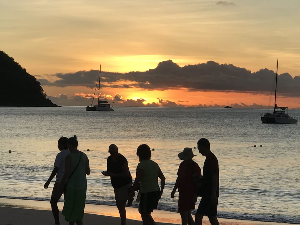 Ti Zan & Zandoli guests take a pre dinner stroll on Rodney Bay beaches