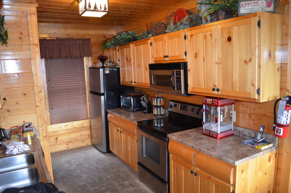 Fully loaded kitchen!  Even a popcorn maker!