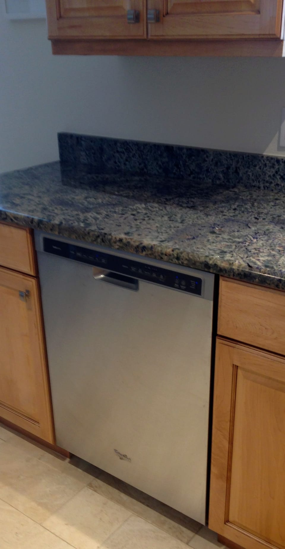 May 2014 upgrade, new stainless steel dishwasher.