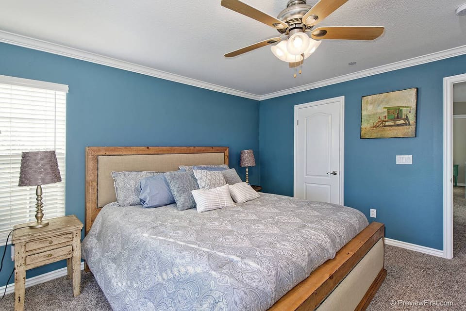 Master Bed with Cal King Bed