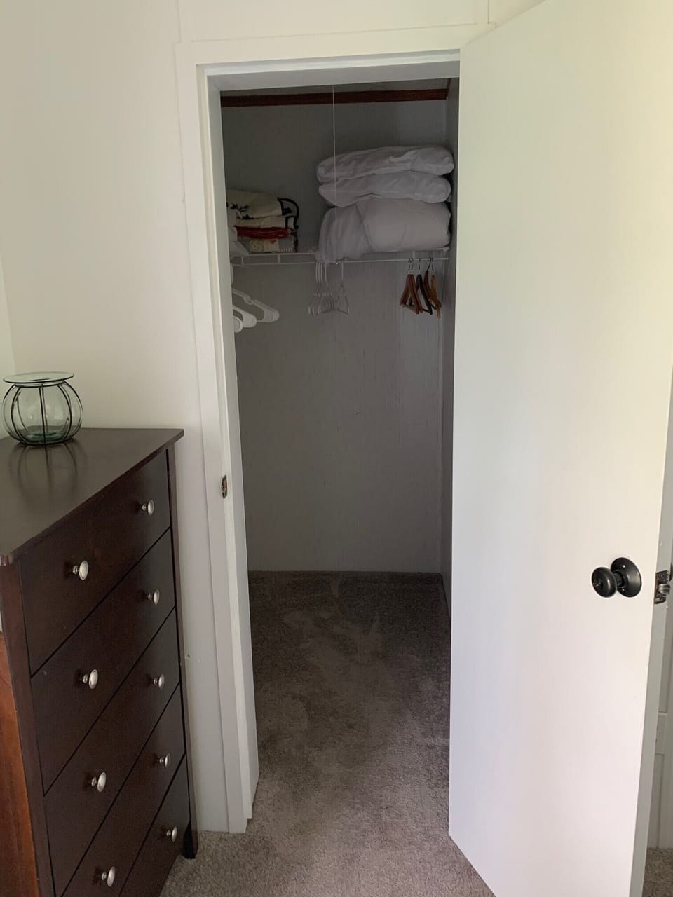 Queen Walk In Closet