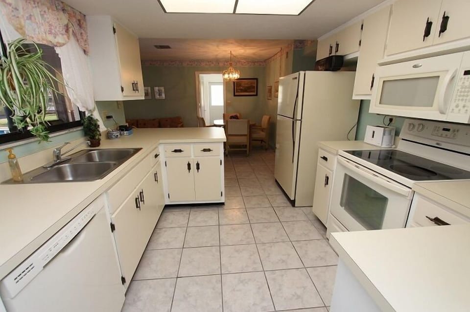 Vacanza Rentals - Casa Maria kitchen