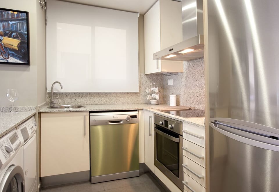 Kitchen with all the appliances to cook like a chef.