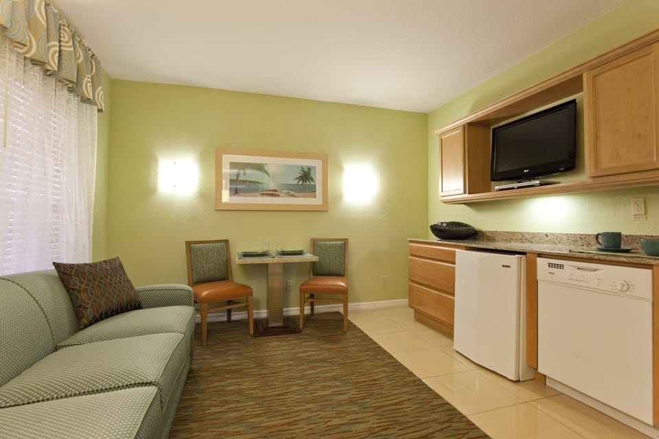 Guest bedroom with a sleeper sofa
