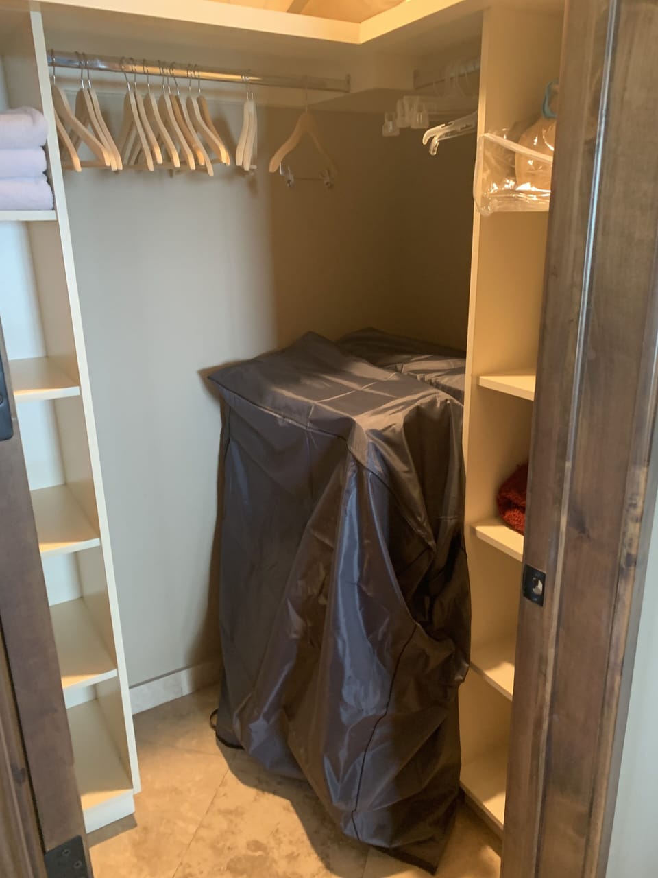 2 twin size rollaway beds are located in the closet with all bedding provided.