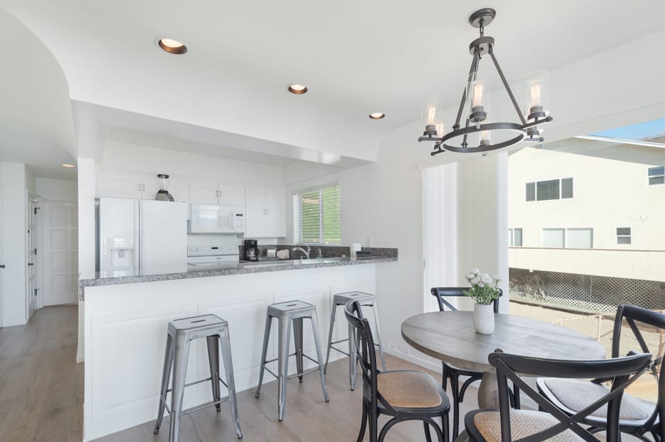 Bar seating at the kitchen