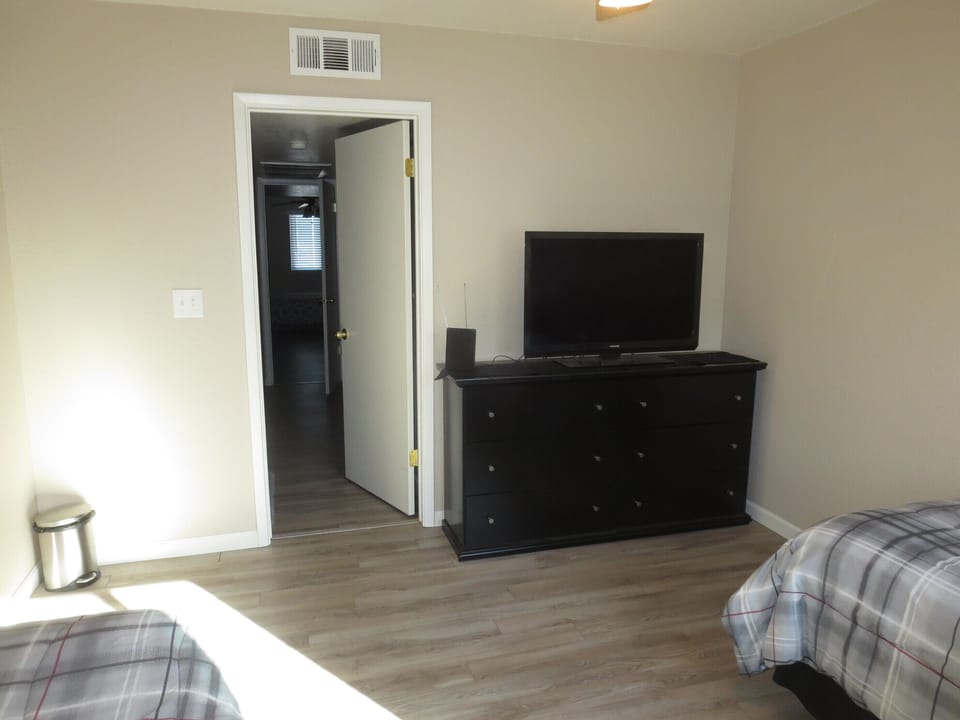 2nd Bedroom with Twin XL beds and TV