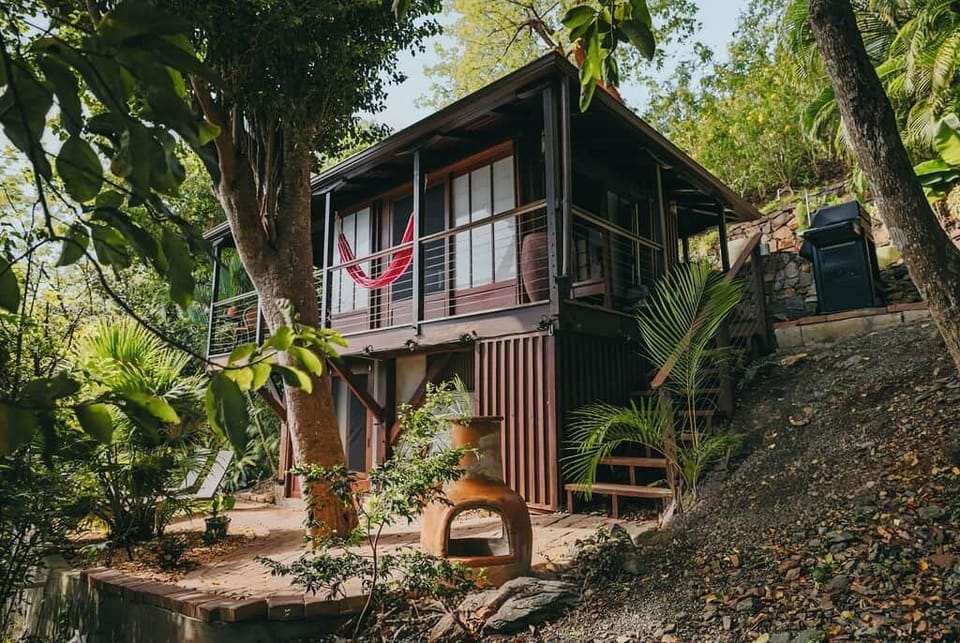 Teahouse Treehouse - unique, romantic, and private