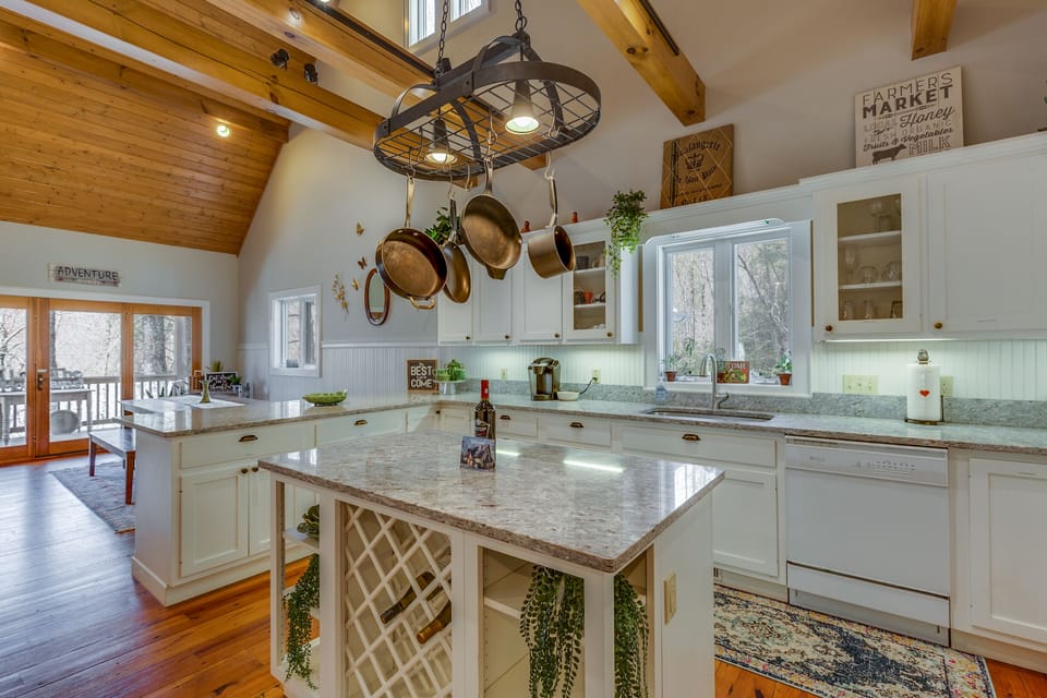 Our beautiful kitchen is fully equipped with everything needed to prepare meals.