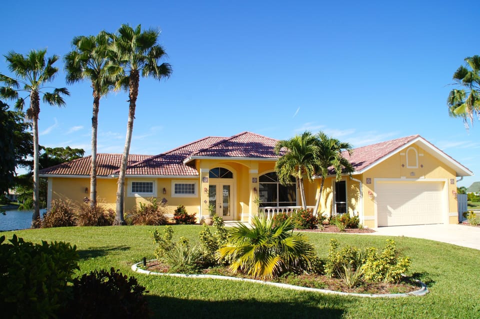 Villa Sunset Serenade