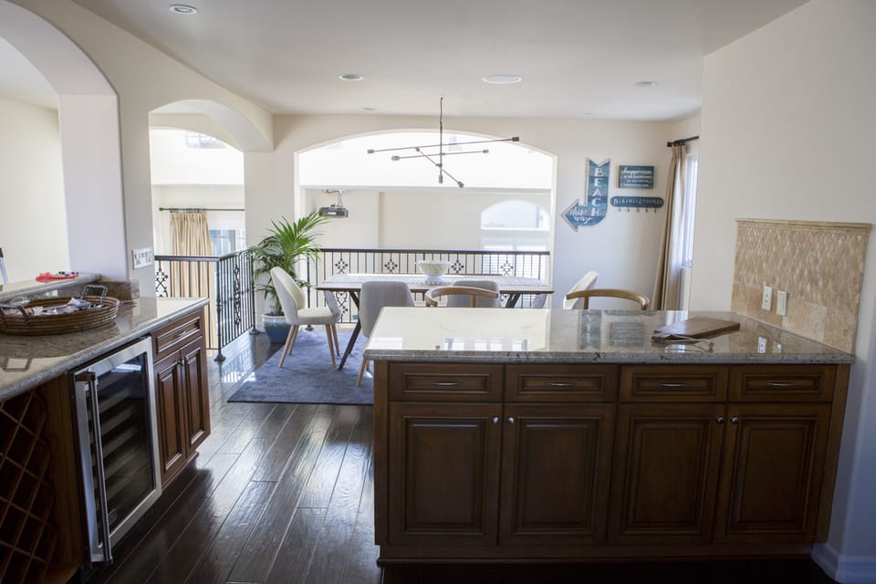 Kitchen + Dinning area