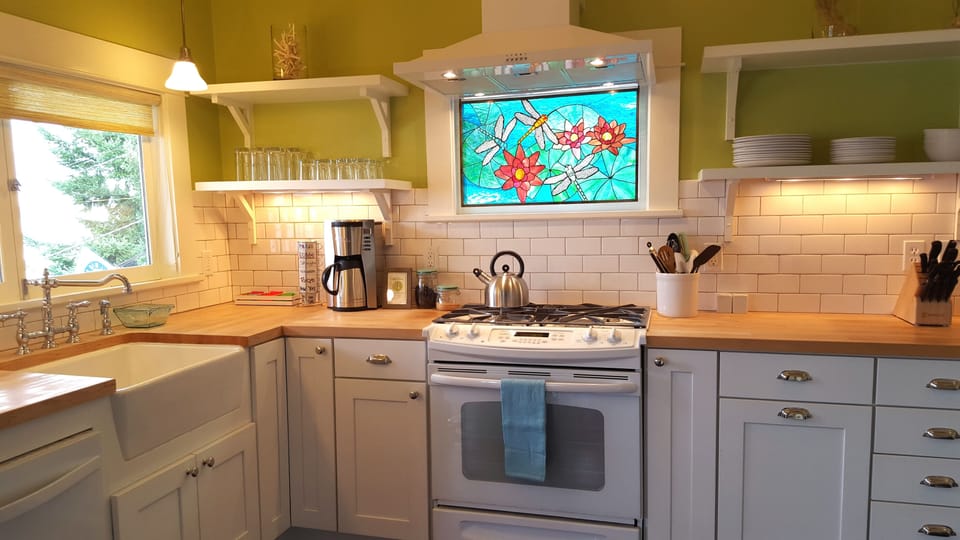 Our gorgeously remodeled kitchen makes cooking a pleasure