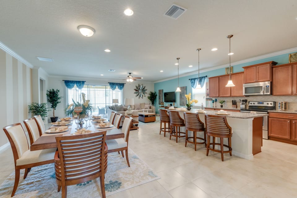 Living Area/Dining and Kitchen - Open Plan