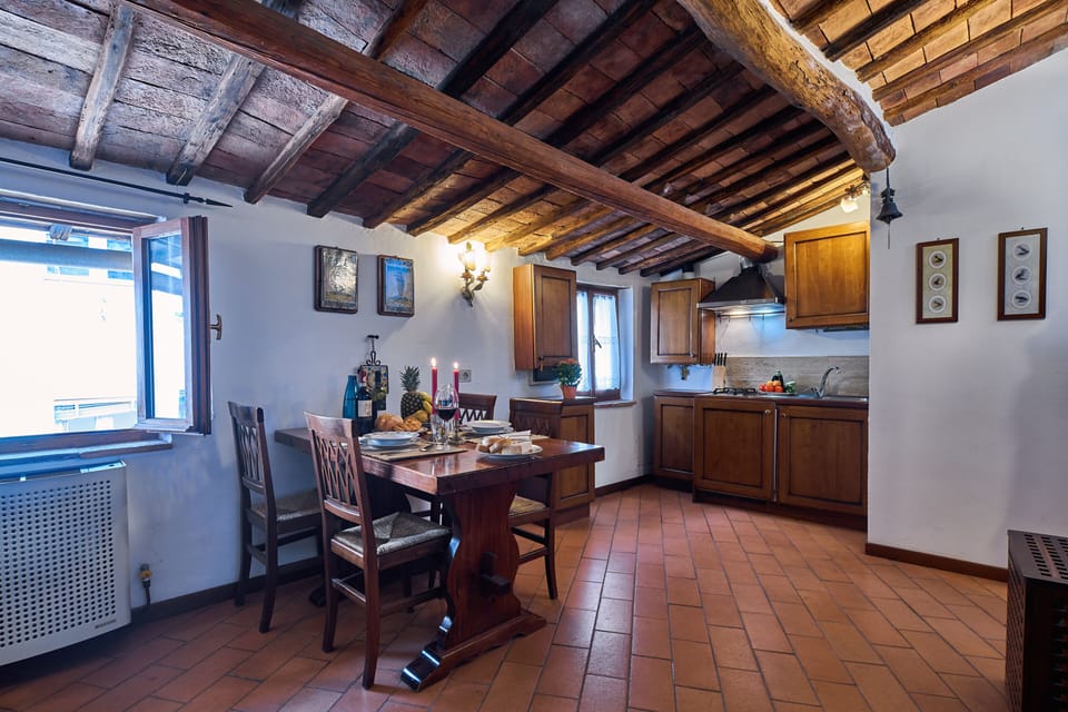 fully equipped kitchenette
