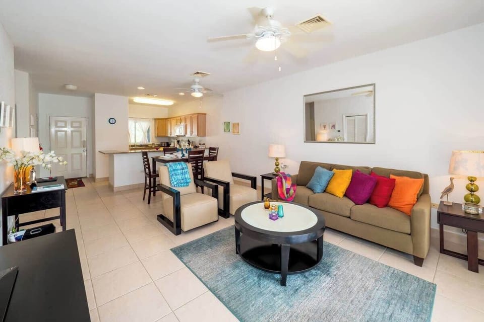 Colonial Kai - Living area