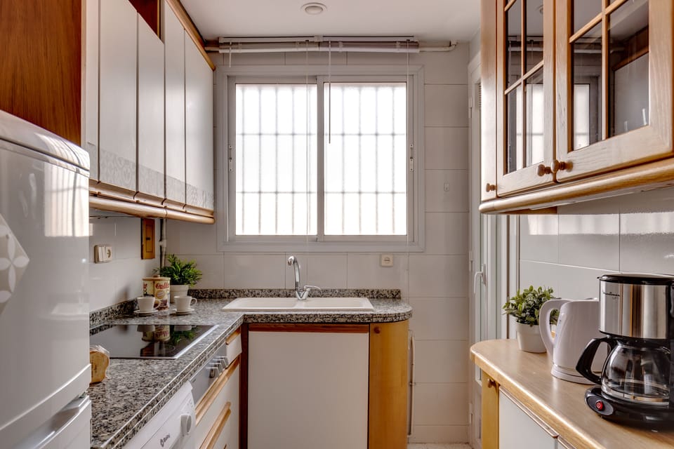 Fully equipped kitchen