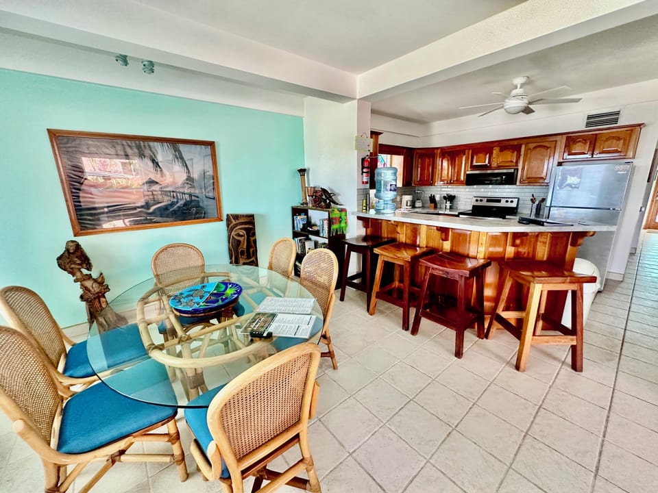Dining area with view to kitchen