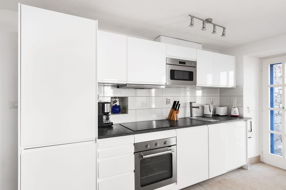 Kitchen with all mod cons