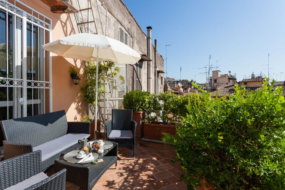 The second terrace is the perfect place to enjoy your breakfast!