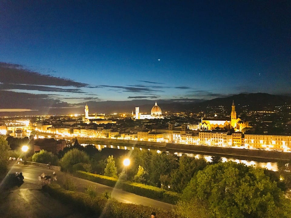 Breathtaking view of Florence by night from Piazzale Michelangelo!!
