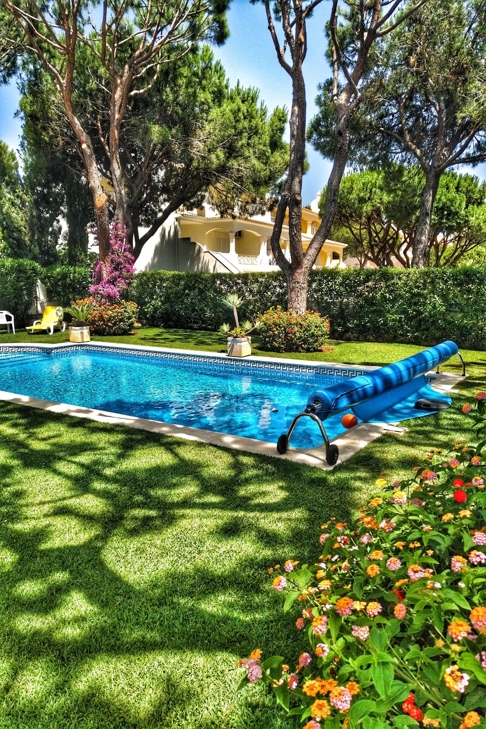 Private pool