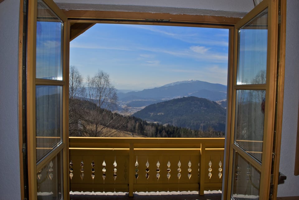 ... and from the front bedrooms!