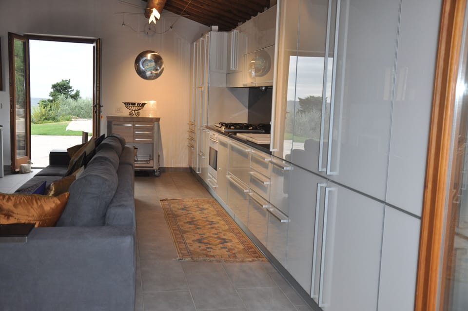 A beautifully designed  kitchen with all that you need to create your favorites