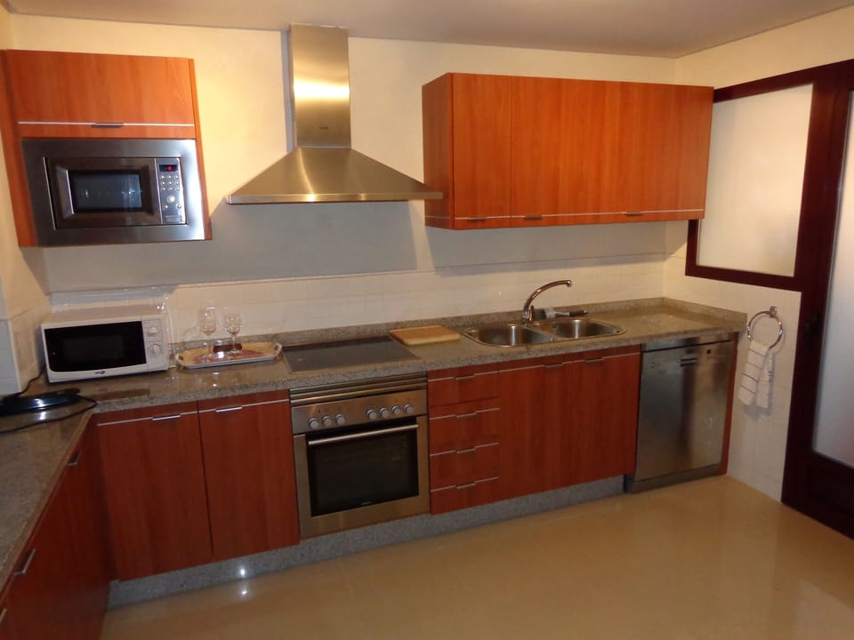 Large kitchen