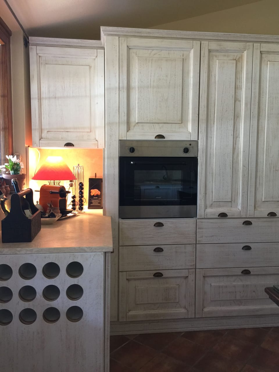 Kitchen with all appliances