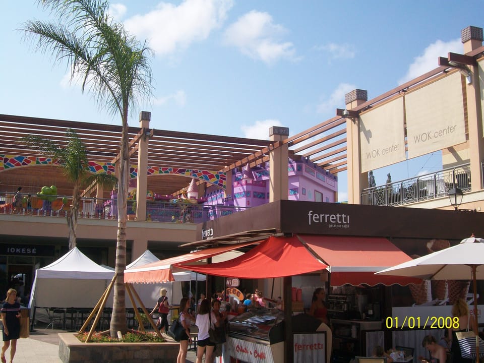 New La Zenia shopping centre (August 2018).