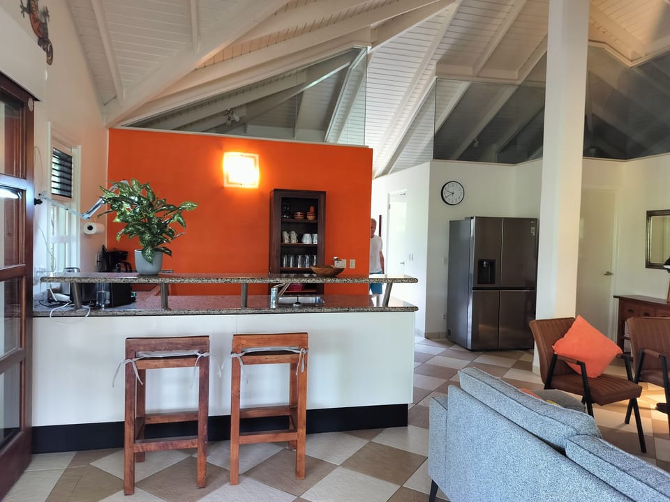 fully equiped kitchen