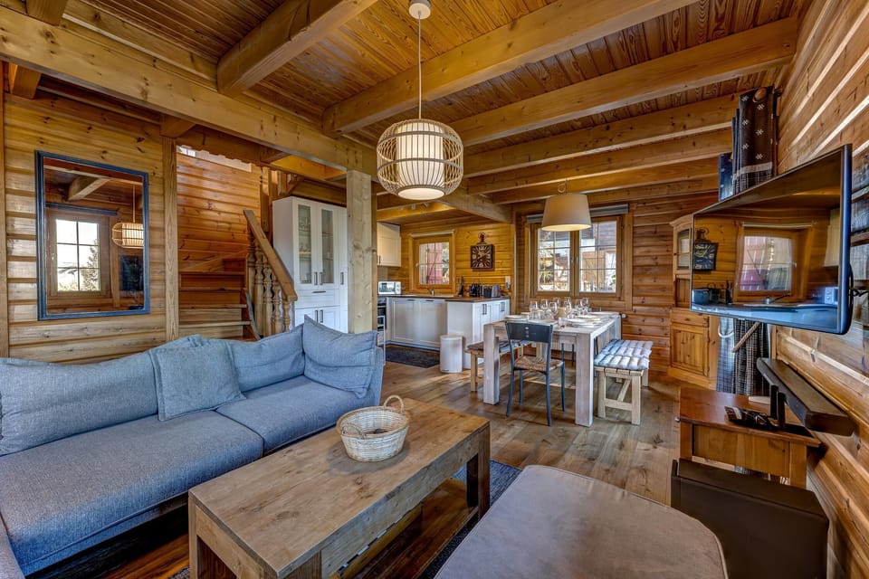 Living-dining room
