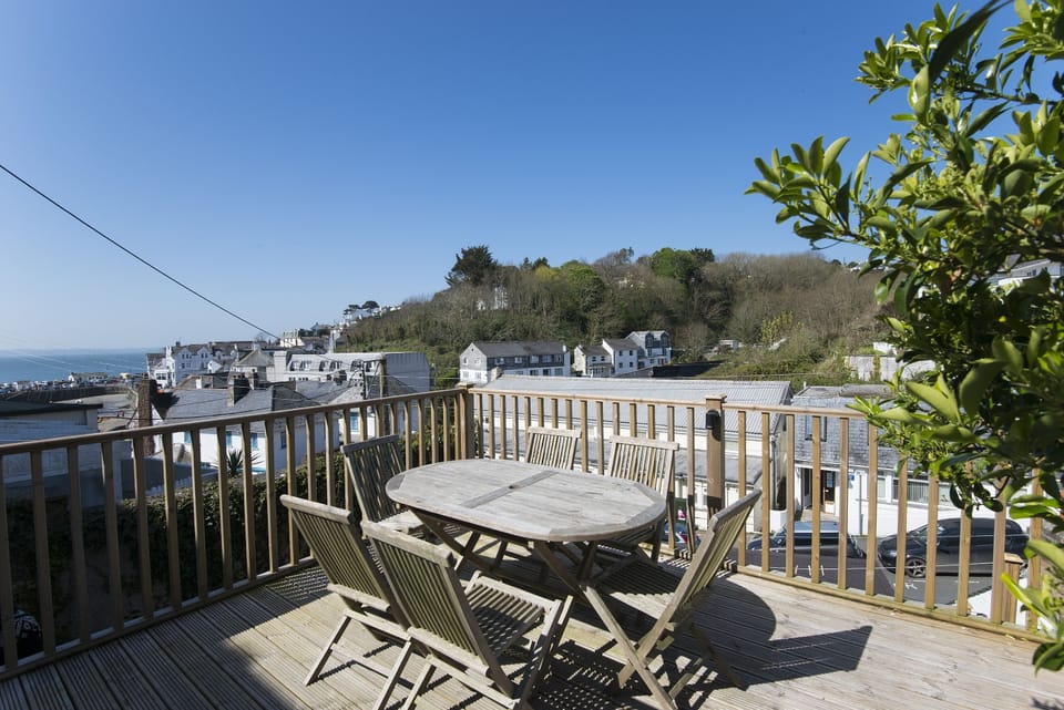 Enjoy al fresco dining with a beautiful sea view