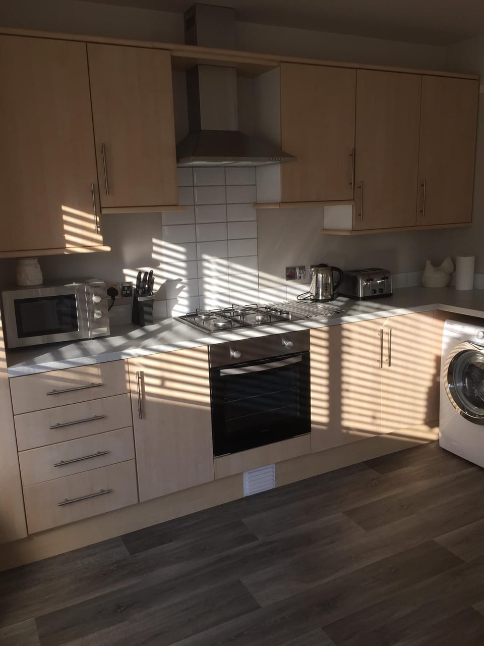 Fully fitted kitchen 