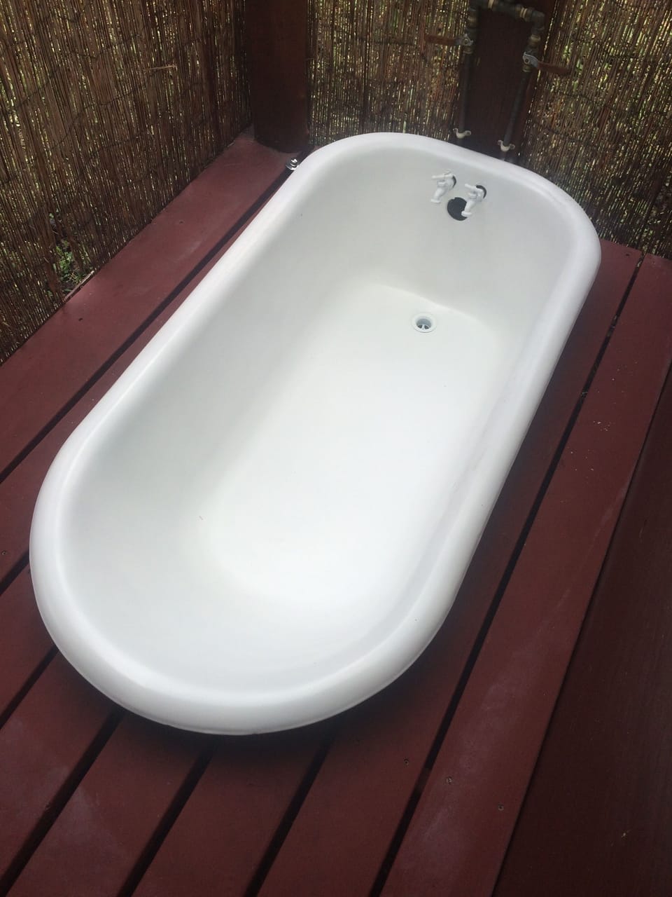 Sunken claw foot tub