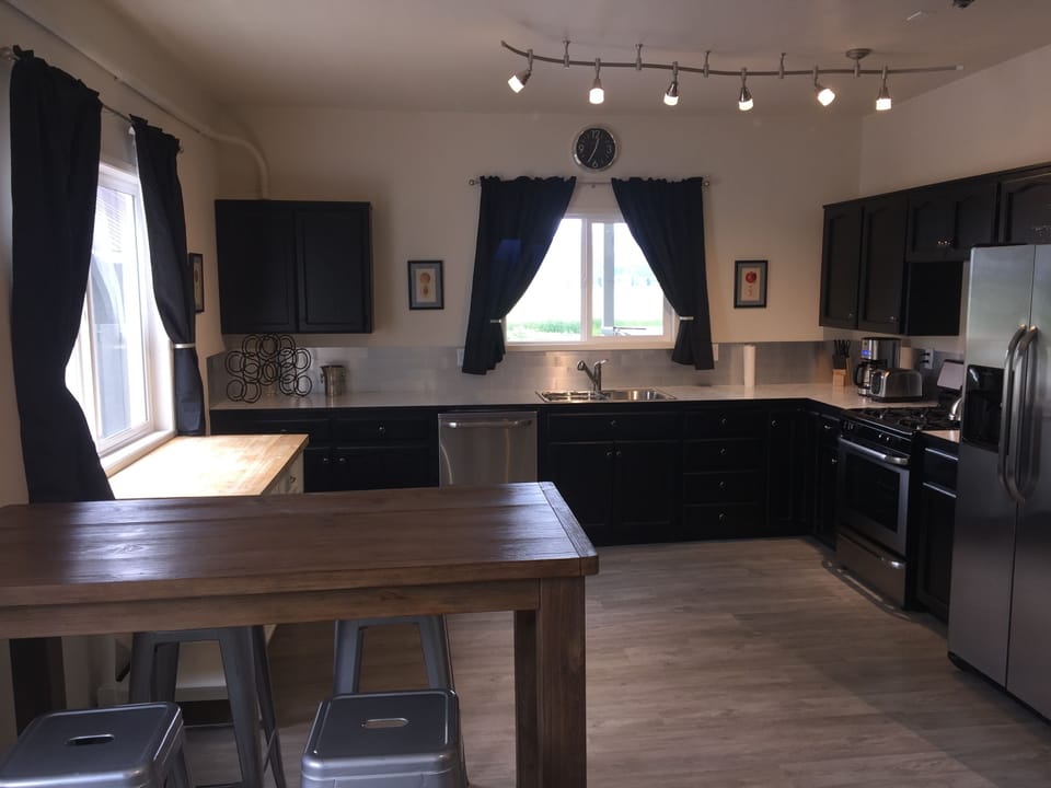 Kitchen/Bar