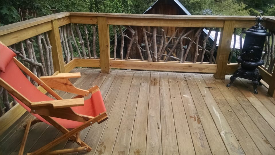 Deck to relax and enjoy the view