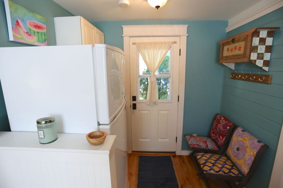 Side entry. 