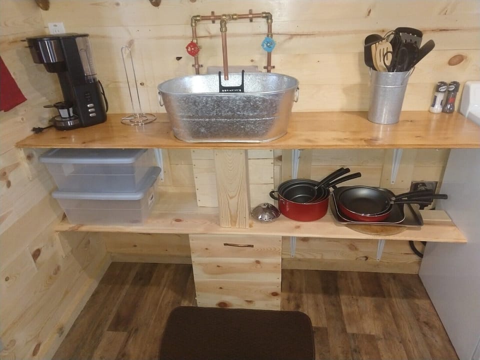 Kitchen sink 