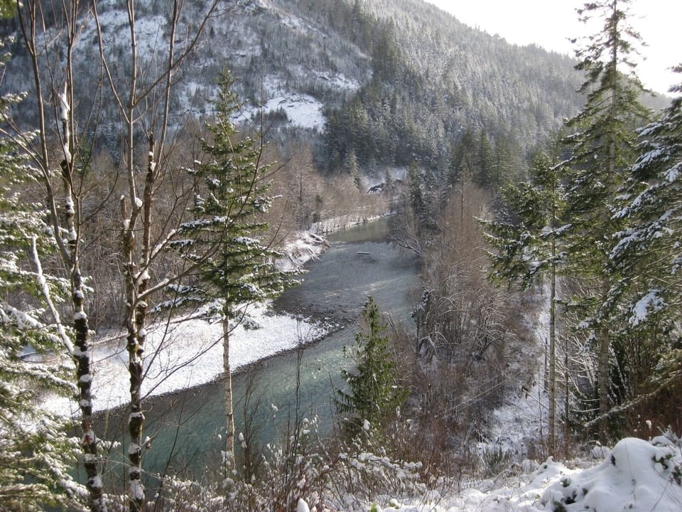 The River in Winter is majestic