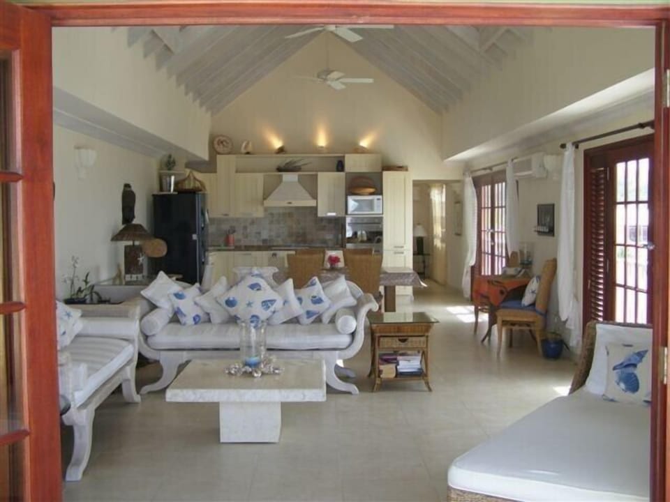 View from the sundeck into airy living area