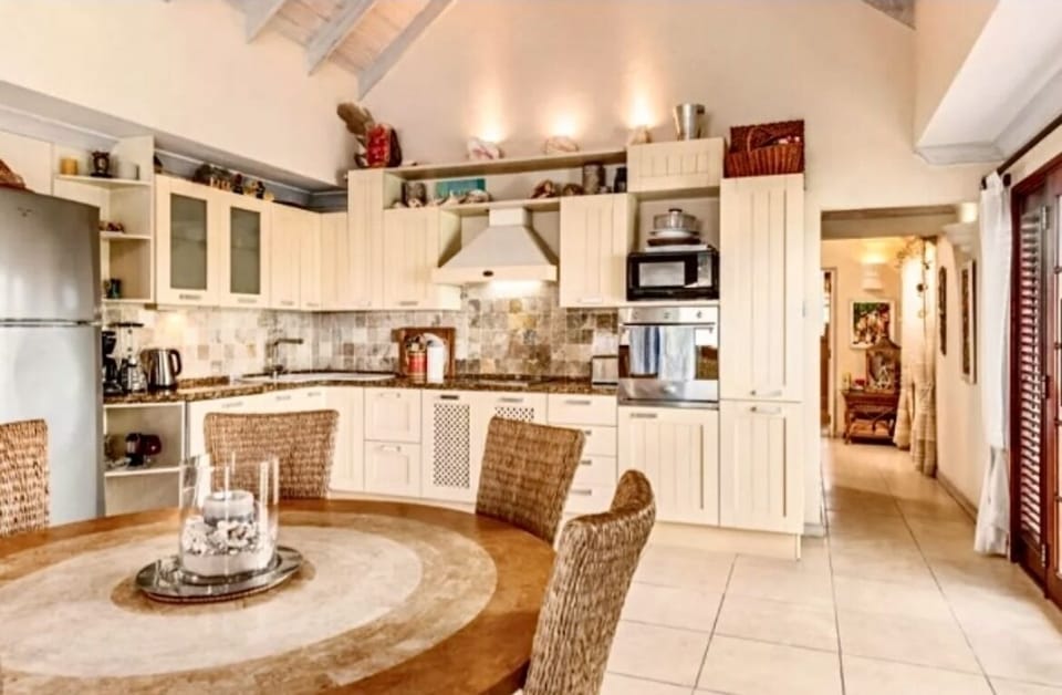 Open Plan Smeg Kitchen