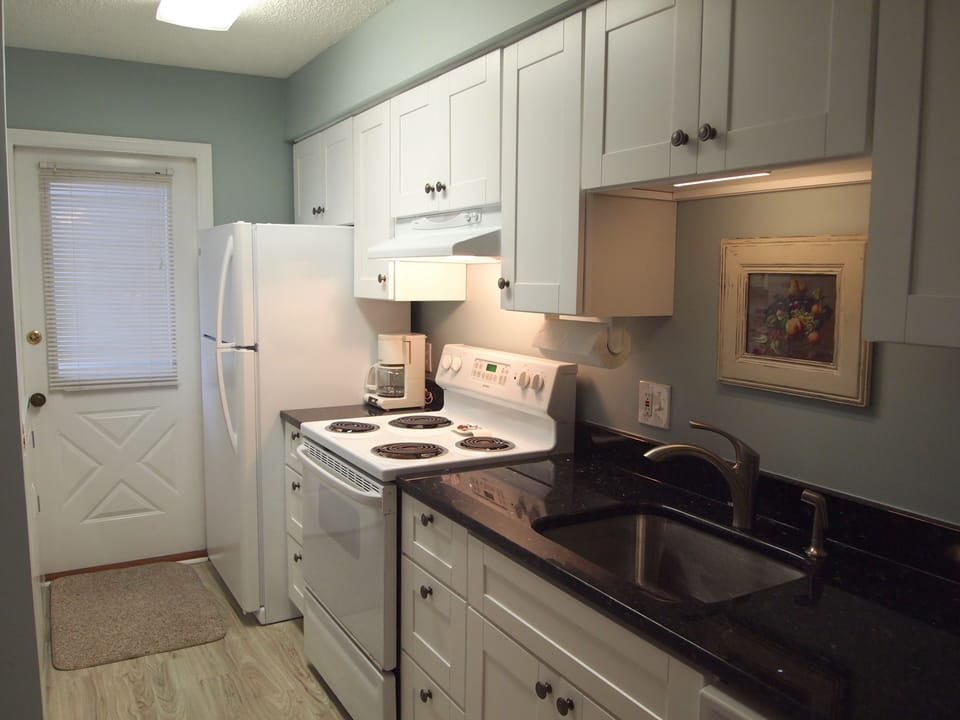 Brand new large capacity refrigerator/freezer