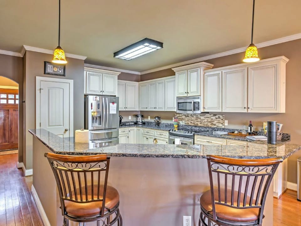 Large kitchen