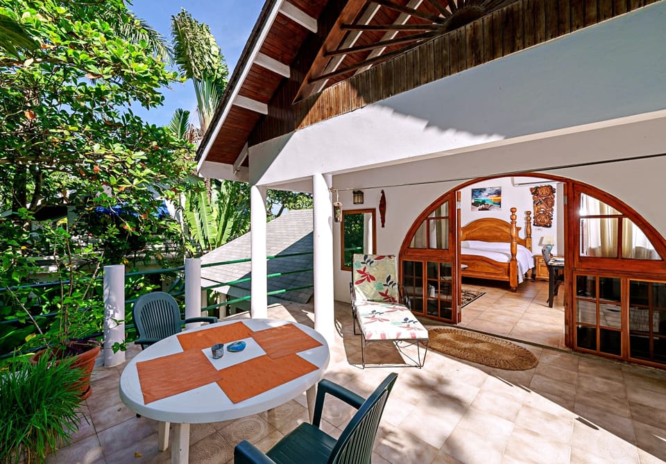 Jungle House Tree Top - Patio