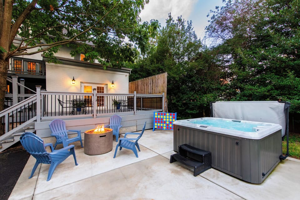 Hot tub, fire pit and back deck area