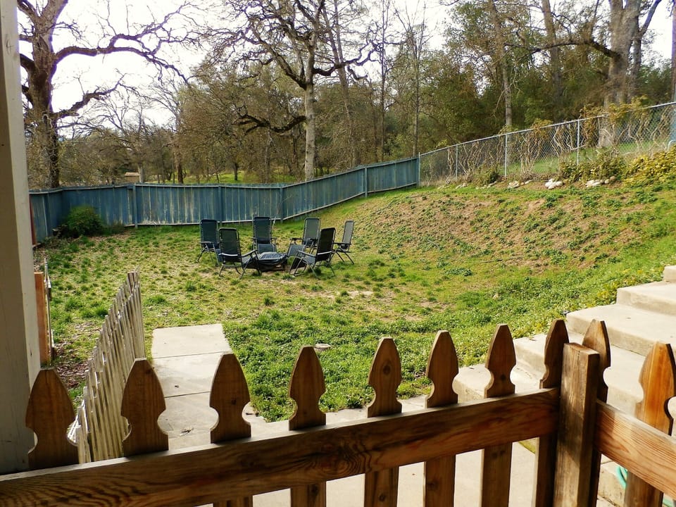 Fire pit area/backyard