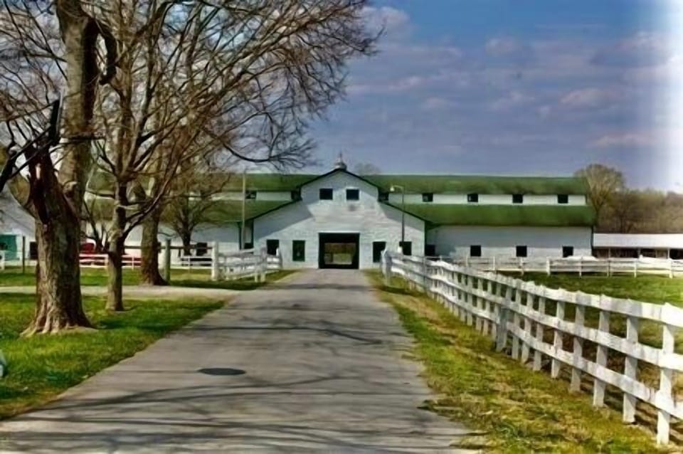 200 Acre Park, Historic Harlinsdale Farm 