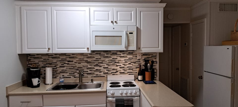 Compact kitchen that has all essentials. 